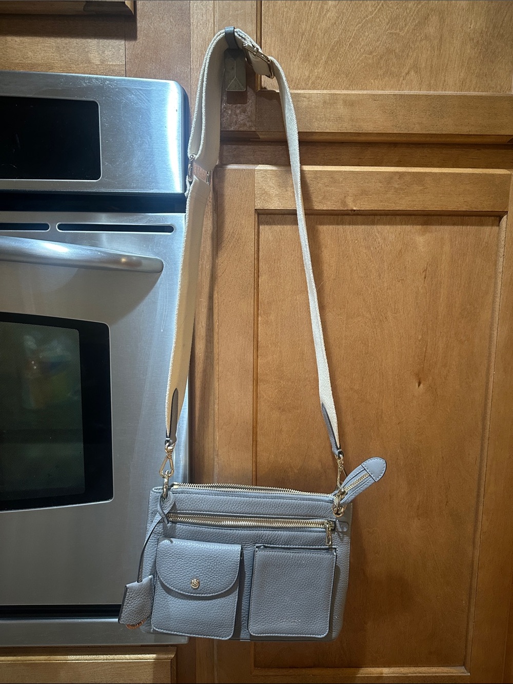RADLEY LONDON Gray Pebbled Leather Crossbody Bag with Gold Hardware